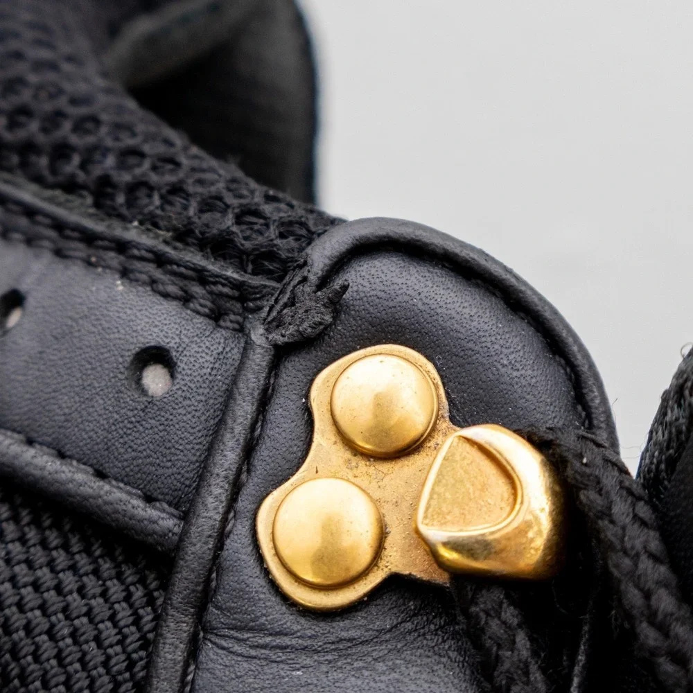 Gucci Flashtrek Chunky Sneakers Black Gold Mesh Leather Low Top Shoes (8.5 US)